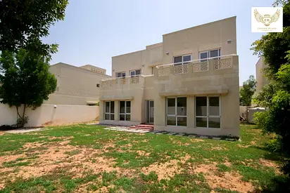 Prime Location | 5 Bedroom | Single row