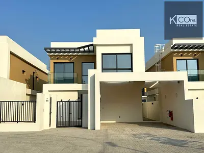 BRAND NEW READY TO MOVE 4-BR VILLA W/PAYMENT PLAN