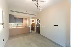 Exclusive | READY | Vacant | Prime Location