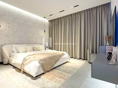 Boulevard View | Private Jacuzzi | Multiple Option
