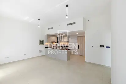 Spacious Layout | Ready to Move in | Low Floor