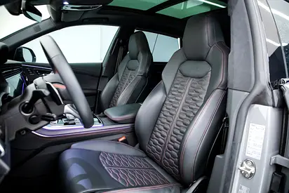 صورة 13 لـ 2023 AUDI RS Q8