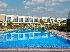 SINGLE ROW | CLOSE TO AMENITIES | BRAND NEW