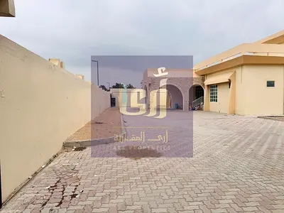 Spacious Villa for Sale in Talae– 3 Bedrooms | Hall | Majlis | 12,000 Sqft in 2 Million