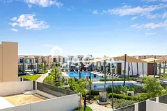 SINGLE ROW | Emaar's Best | Landscaped