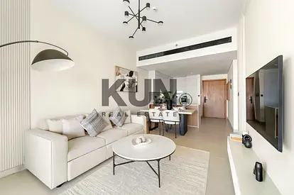 Move-In Ready | Fully Equipped | Prime Top-Floor Position