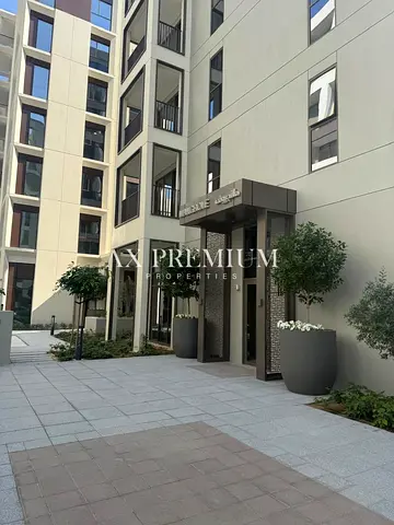 Bright & Spacious | Move-In Ready