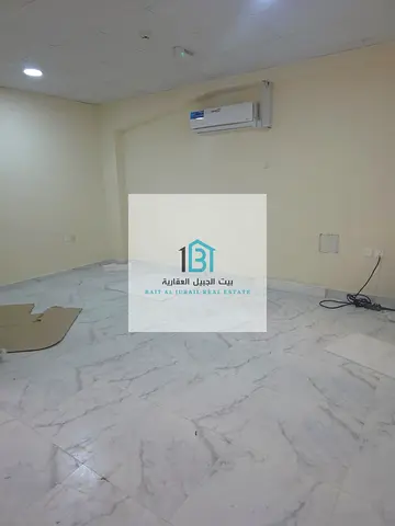 Premium Warehouse in Al Saja Industrial Area, Sharjah - Freehold for Arabs, 99-year lease for foreigners
