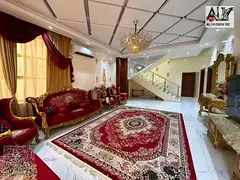 A fully furnished villa with electricity, water, air conditioning, and furniture, featuring 5 rooms,