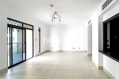 Expansive Layout | Must See | Chiller Free