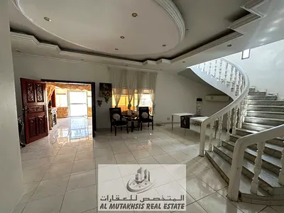villa 3BHK for rent in Al Falaj area near Al Falaj Park