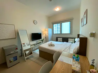 Studio Apartment I 15 MIN to International Airport