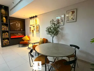 UNFURNISHED -2BHK+Laundry