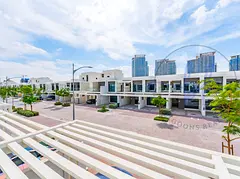 Corner Townhouse | New Triplex Home | Damac Hills1