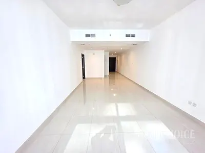 Skyline Escape | Modern 1-Bedroom | Prime Location
