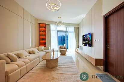 SUMMER DEAL! Bright 1-Bedroom Apartment | Relax with Burj Khalifa Views from Pool & Rooftop