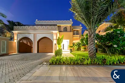 Best Deal | Well Maintained | Skyline View