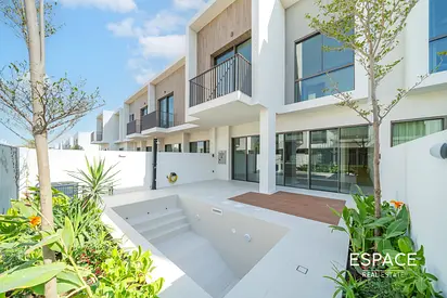 Upgraded | Brand New | Near Amenities