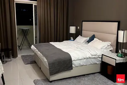 FULLY FURNISHED | VACANT |BEST VIEW