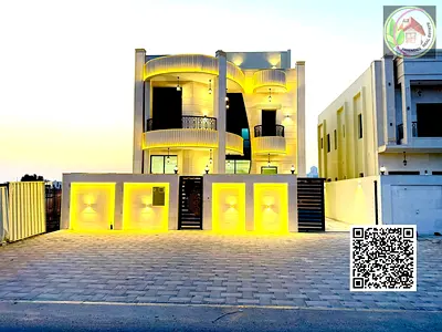Luxury villa for sale in a prime location – spacious and elegantly designed.