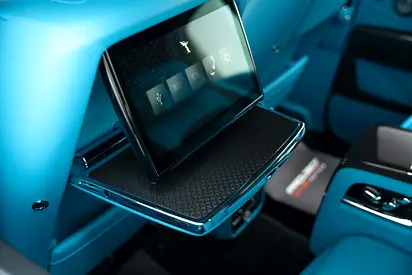 2025 ROLLS-ROYCE CULLINAN — миниатюра 16