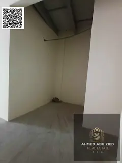 4000 sq ft warehouse in Al Jurf Industrial Area 2 on a main street | 22KW electricity | 190,000 (4 i