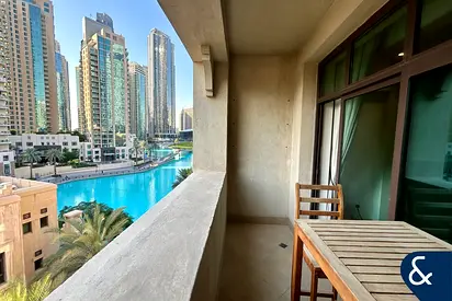 1 Bed | Lake View | Vacant Now