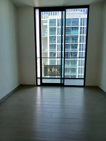 Park View | Prime Location | Spacious Unit