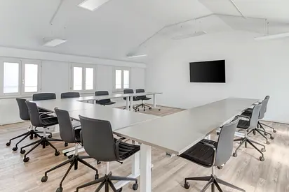 Move into ready-to-use open office space for rent for 10 persons in DUBAI, BCW - JAFZA View 18 & 19 Dubai Area