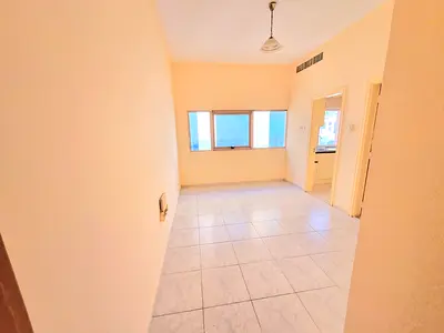 Studio With Central AC Separate Kitchen Close To Bus Stop In 20k