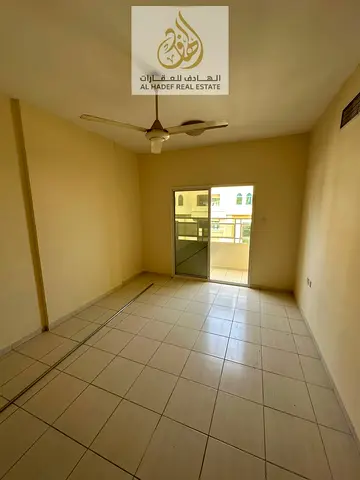شقه غرفه وصاله ايجار سنوى باطلاله مفتوحه وسعر مميز