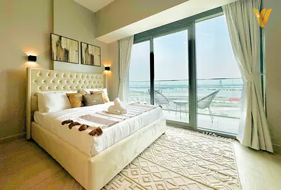 Furnished Studio | Creek View | Flexible Rental