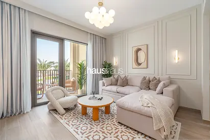 Luxurious 1BR | Exclusive Creek Beach Access
