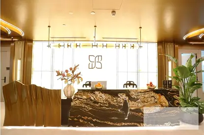 Small Office Suite | 5 Cabins | Emaar Square – Downtown Dubai