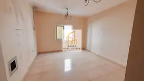 Close kitchen studio available for family Good location central gas Muwaileh Sharjah