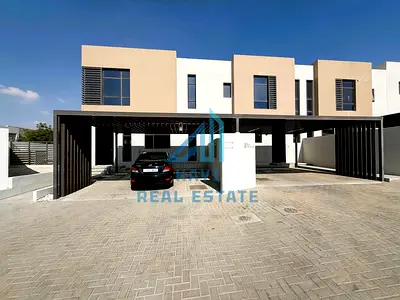 تاون هاوس فاخر صديق للبيئة بثلاث غرف نوم + غرفة خادمة | مجمع عائلي | مساكن نسمة