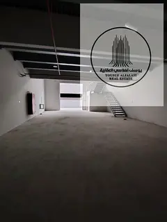 Storage warehouse Al Jurf 3,026sqft ground mezz 20kW prime location