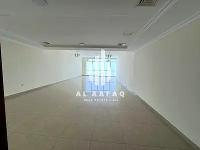 Spacious 3BHK| All Master Bedrooms| Sea View