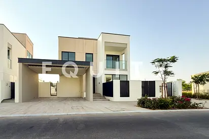 Brand New | Biggest Plot | Corner and Single Row