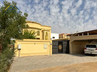 إمتلك فيلا فاخرة بسعر شامل الكهرباء والمياه والمكيفات فيلا فاخرة للبيع فى عجمان منطقة المويهات 1 قريبه من جميع الخدمات ودور العبادات تملك حر100 % لجمي