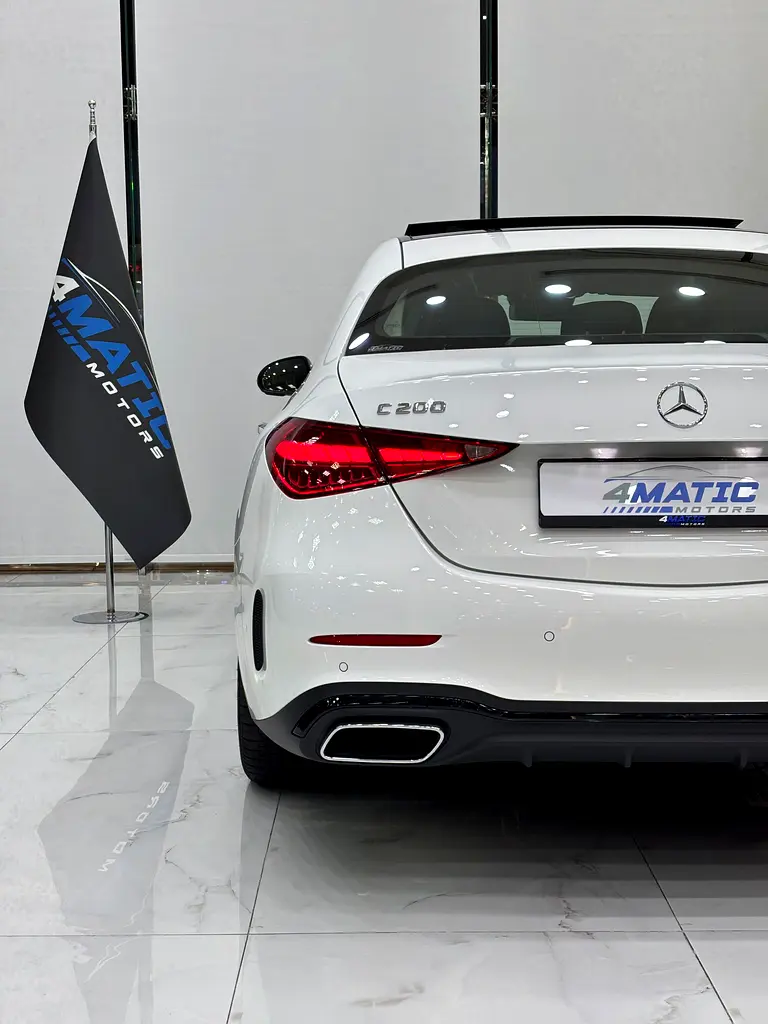 Mercedes-Benz C-Class 2026