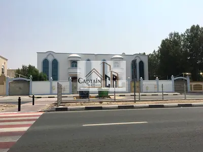 🏢 Spacious 4BHK Villa with 3 Living Rooms for Rent in Al-Azra | AED 150K 🌟