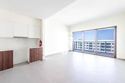 Spacious | Amazing View | High Floor | Tenanted