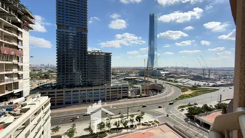 HIGH FLOOR | FULLY FURNISHED | MODERN LAYOUT