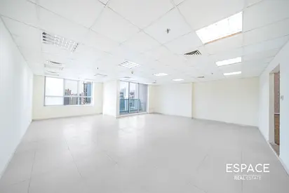 Prime Location | Vacant | Exclusive