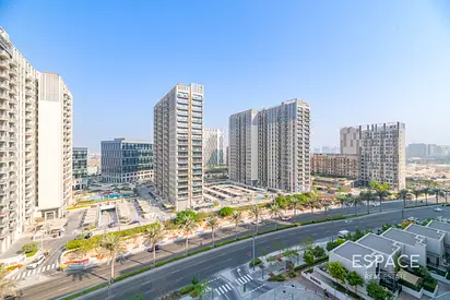 High Floor | Tenanted | Open Plan Kitchen