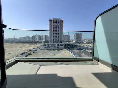 Bright Modern Studio | 3 Min Walk to Metro