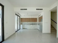 Luxury Villa | Ready and Spacious | Community View