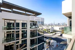 Spacious I Skyline Burj Views I Multiple Cheques