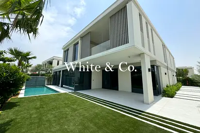 Swimming Pool | Signature | Large Layout